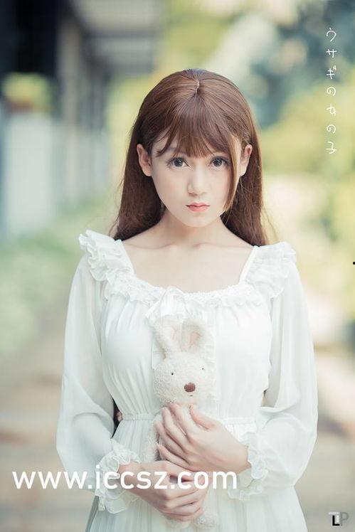 网爆黑料吃瓜反差婊国产免费,吃瓜群众见证国产女神的华丽蜕变